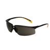 3M Privo protective eyewear with anti-fog treated grey polycarbonate lens. Offers balance between comfort, protection & fashion