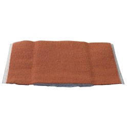 Elastic fabric bandage roll, 8 cm x 5 m (3.2 in x 16 ft), to cut as needed.