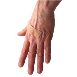 Elastic fabric bandages, 2.2 x 7.5 cm (7/8 x 3in), 100/box.