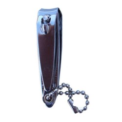 Nail clippers, 2 1/2 in (6.4 cm).