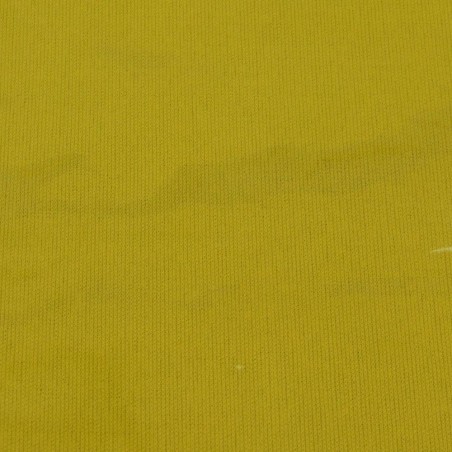 Vinyle translucide jaune, d'épaisseur 14 mils, pour poste de soudure. Vendu au pied carré.