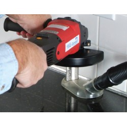 BitBuddie rubber dust shroud for drills with a hole saw 3.5 cm in diameter. Ideal for general construction and renovation work.