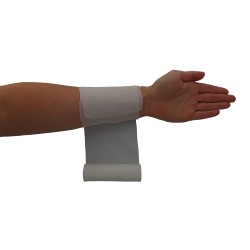 Rouleau de gaze stérile extensible (KLEEN), 4 po x 12 pi, vendu à l'unité.