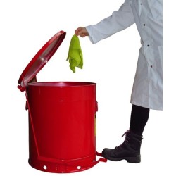 Container for oily or solvent-soaked rags, 21 gallons, with pedal, approved FM, UL, OSHA.