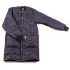 Long quilted refrigerator coat with 2 pockets and snap buttons.