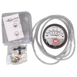 Magnehelic S2000 pressure gauge with scale from 0 to 0.25 inches of water (0 to 60 Pa), to indicate differential pressure