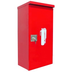 Surface-mounted outdoors steel fire cabinet for 10 lbs extinguishers.