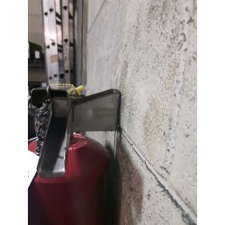 Crochet mural pour extincteur portatif Pyrene de 10 lb à poudre chimique