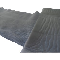 Pansement compressif stérile, 4 x 4 po, vendu à l'unité.