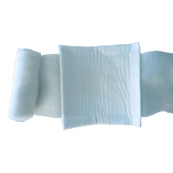 Pansement compressif stérile, 4 x 4 po, vendu à l'unité.