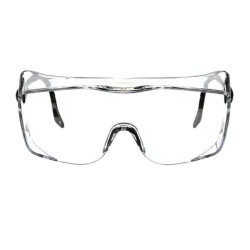 Lunette de sécurité OX pour protection oculaire par-dessus des lunettes de prescription par 3M. Lentille de polycarbonate clair.