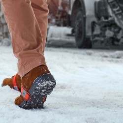 Crampons antidérapantes pour botte sans talon