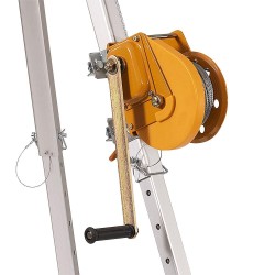 Ensemble espace clos avec treuil de 65 pieds, fabriqué par Peakworks, 